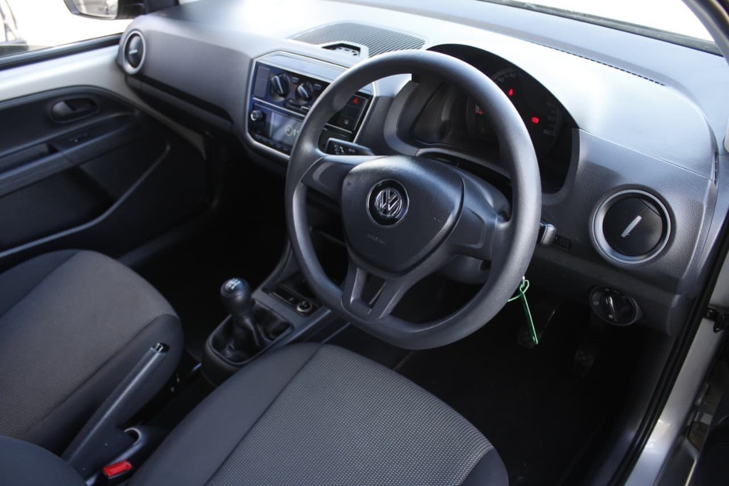 2017 VOLKSWAGEN UP, Silver, 157500Kms, Manual, Hatchback, Petrol, R114 995, Goodwood