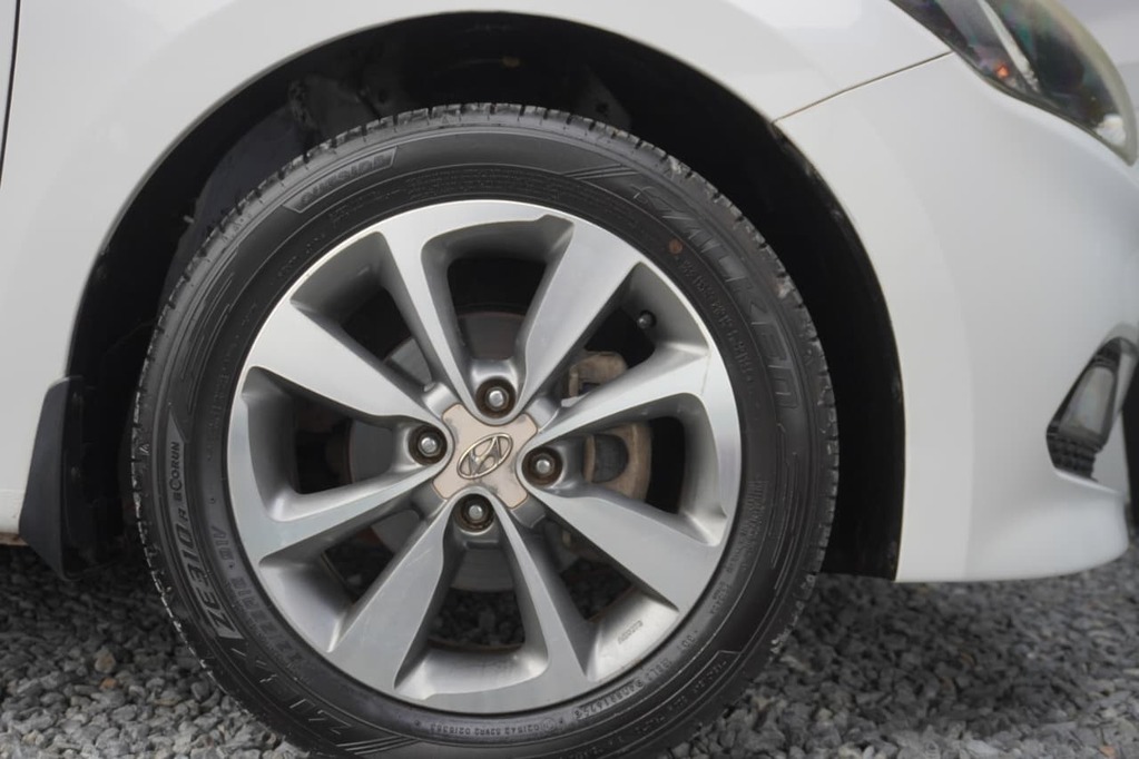 2016 HYUNDAI i20, White, 167000Kms, Automatic, Hatchback, Petrol, R144 995, Goodwood