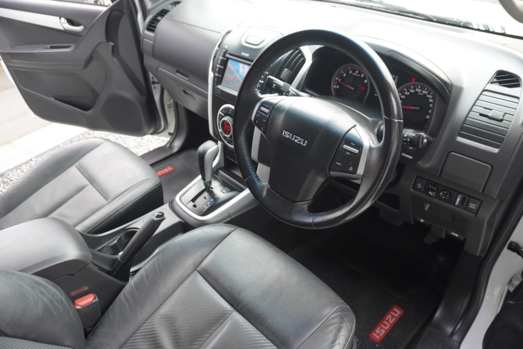 2019 ISUZU KB, White, 93683Kms, Automatic, Bakkie Double Cab, Diesel, R399 995, Goodwood