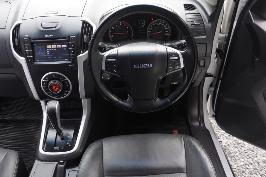 2019 ISUZU KB, White, 93683Kms, Automatic, Bakkie Double Cab, Diesel, R399 995, Goodwood