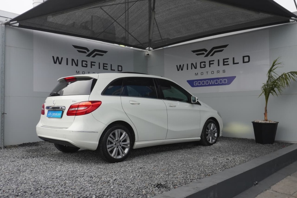 2014 MERCEDES-BENZ B CLASS, White, 157155Kms, Automatic, MPV, Diesel, R164 995, Goodwood