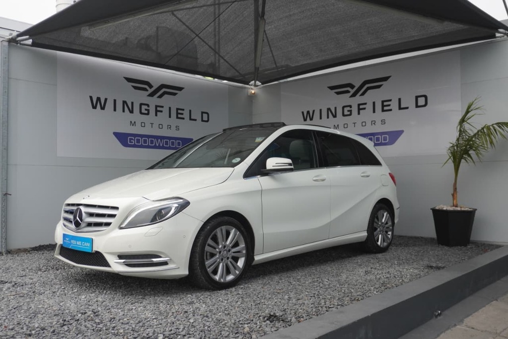 2014 MERCEDES-BENZ B CLASS, White, 157155Kms, Automatic, MPV, Diesel, R164 995, Goodwood