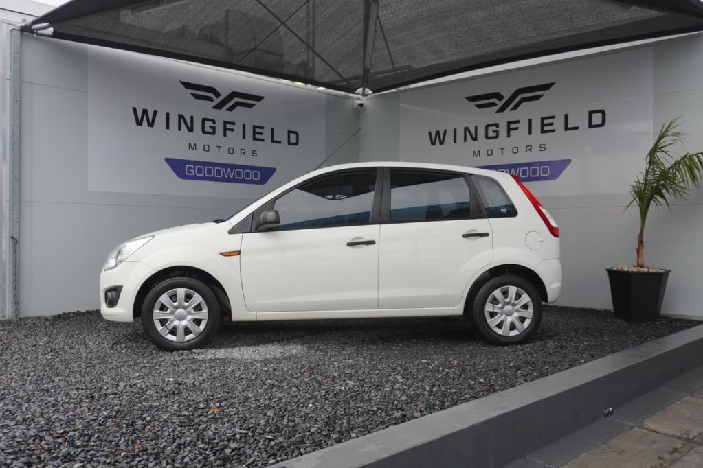 2015 FORD FIGO, White, 140010Kms, Manual, Hatchback, Petrol, R99 995, Goodwood