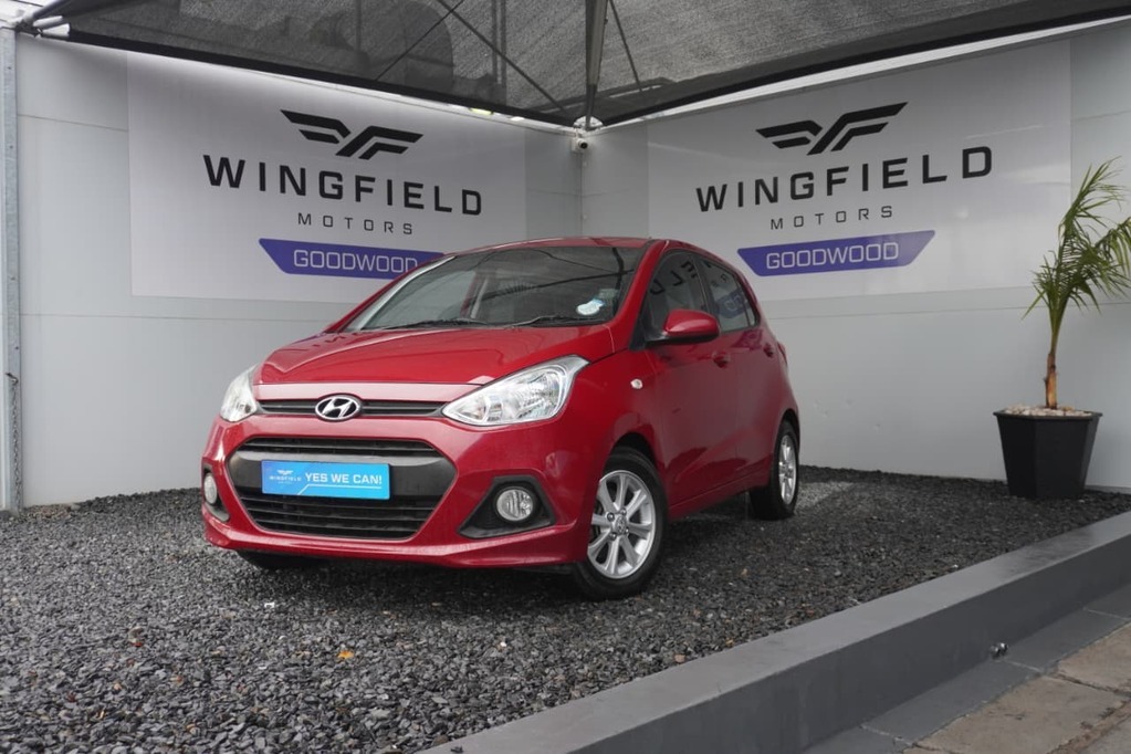 2015 HYUNDAI i10, Red, 109987Kms, Manual, Hatchback, Petrol, R114 995, Goodwood