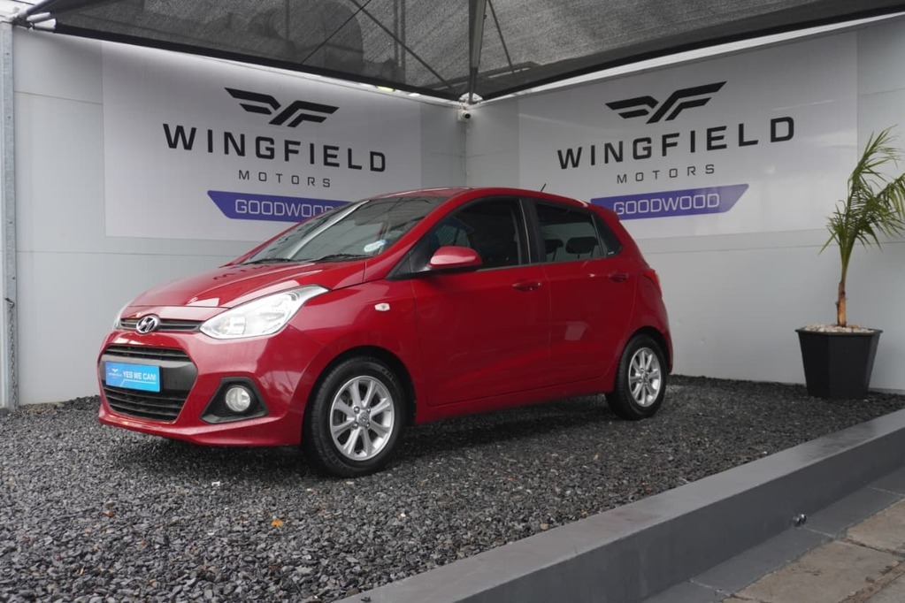2015 HYUNDAI i10, Red, 109987Kms, Manual, Hatchback, Petrol, R114 995, Goodwood