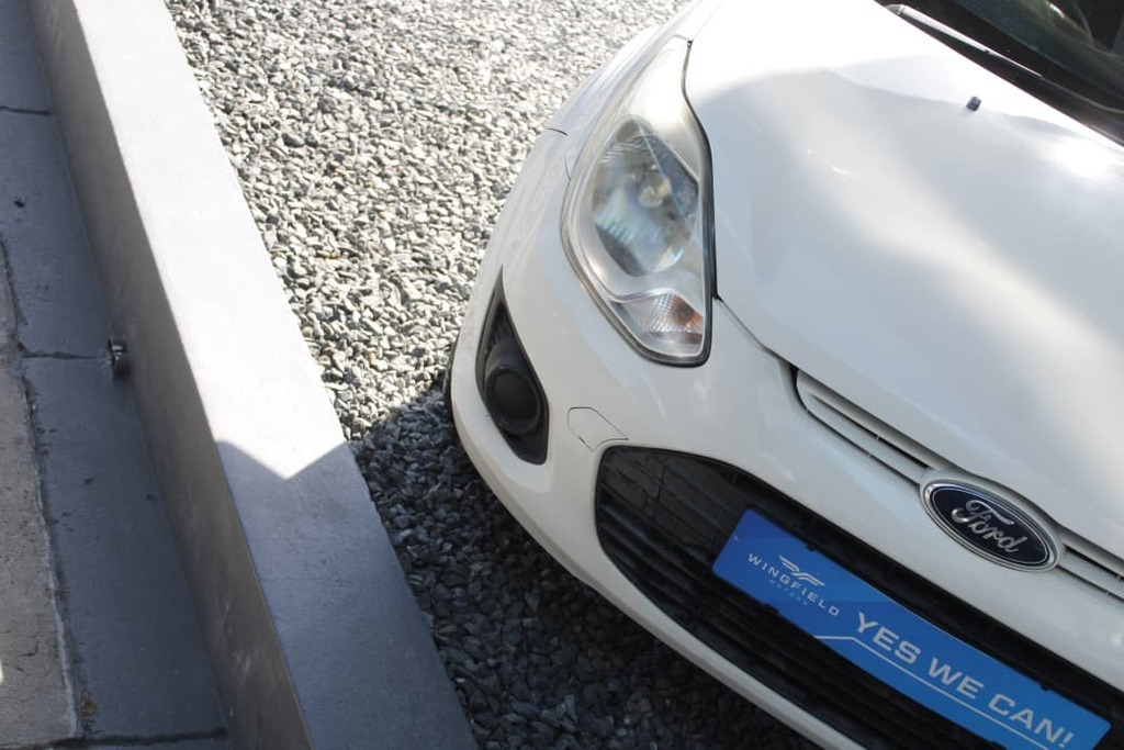 2013 FORD FIGO, White, 133123Kms, Manual, Hatchback, Petrol, R85 995, Goodwood