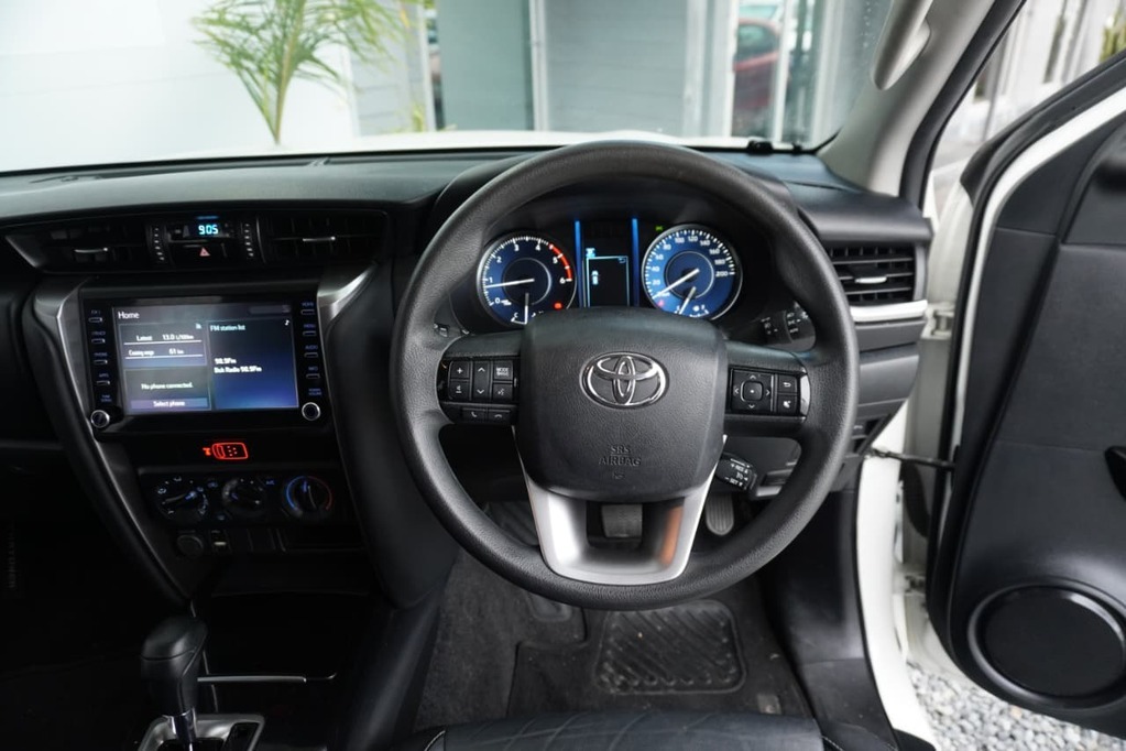 2021 TOYOTA FORTUNER, White, 61898Kms, Automatic, SUV, Diesel, R469 995, Goodwood