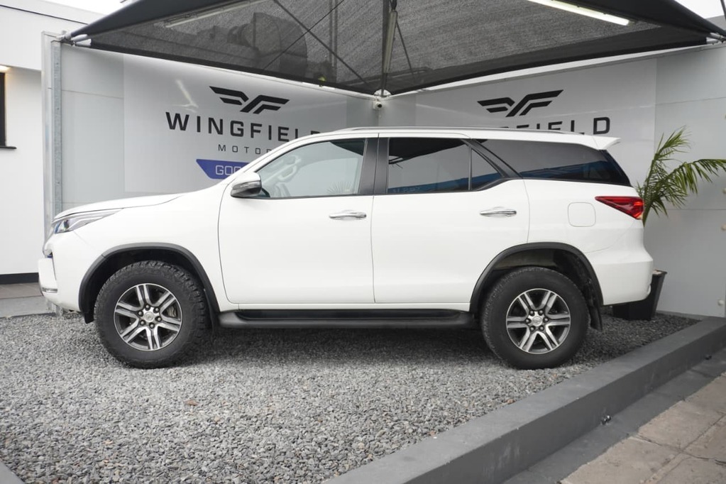 2021 TOYOTA FORTUNER, White, 61898Kms, Automatic, SUV, Diesel, R469 995, Goodwood