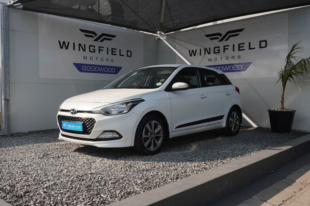 2015 HYUNDAI i20, White, 138000Kms, Manual, Hatchback, Petrol, R139 995, Goodwood
