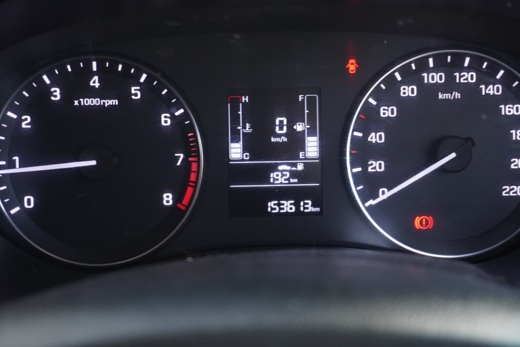 2016 HYUNDAI i20, Silver, 153310Kms, Manual, Hatchback, Petrol, R134 995, Goodwood
