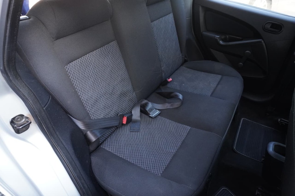 2013 FORD FIGO, Silver, 161233Kms, Manual, Hatchback, Petrol, R84 995, Goodwood