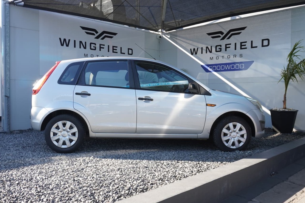2013 FORD FIGO, Silver, 161233Kms, Manual, Hatchback, Petrol, R84 995, Goodwood