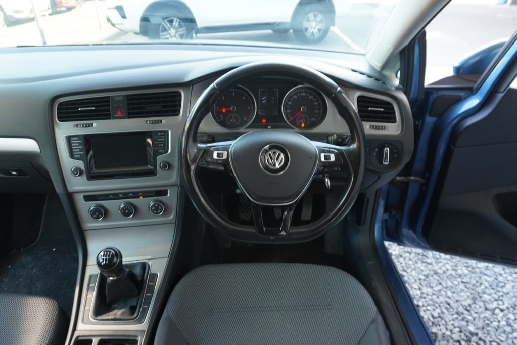 2015 VOLKSWAGEN GOLF 7, Blue, 175408Kms, Manual, Hatchback, Diesel, R169 995, Goodwood