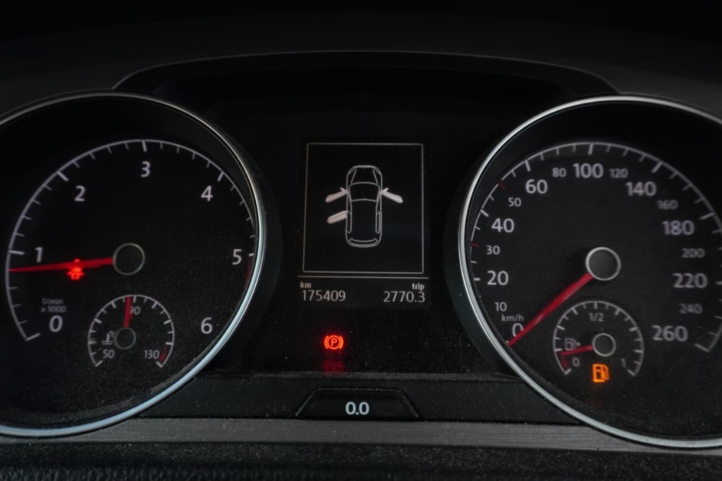 2015 VOLKSWAGEN GOLF 7, Blue, 175408Kms, Manual, Hatchback, Diesel, R169 995, Goodwood