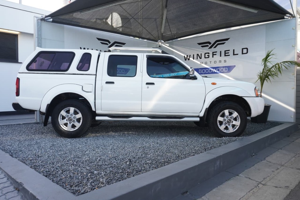 2013 NISSAN HARDBODY, White, 190850Kms, Manual, Bakkie Double Cab, Diesel, R129 995, Goodwood