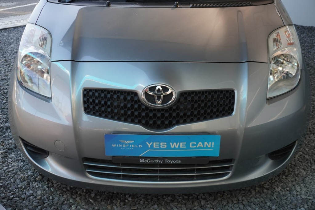 2006 TOYOTA YARIS, Silver, 165678Kms, Manual, Hatchback, Petrol, R89 995, Goodwood