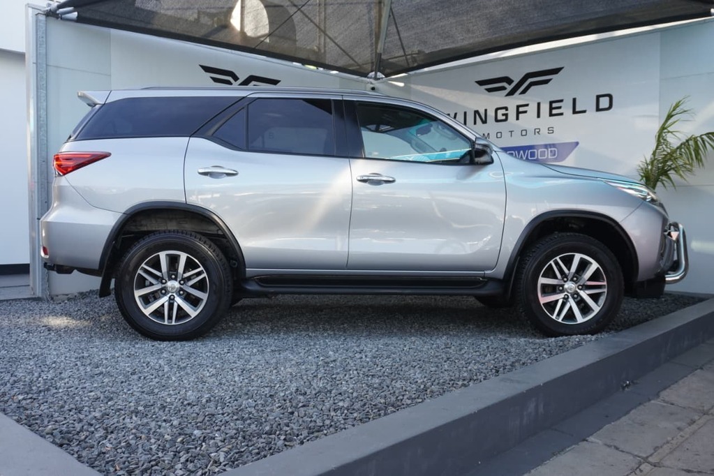 2018 TOYOTA FORTUNER, Silver, 105075Kms, Automatic, SUV, Diesel, R419 995, Goodwood