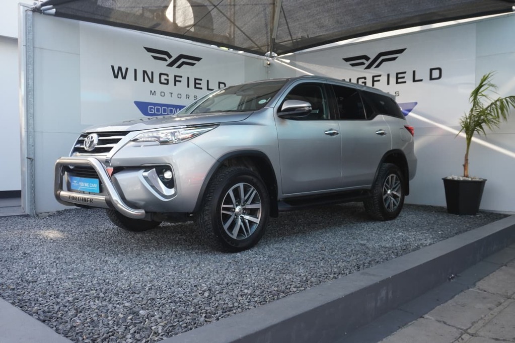 2018 TOYOTA FORTUNER, Silver, 105075Kms, Automatic, SUV, Diesel, R419 995, Goodwood
