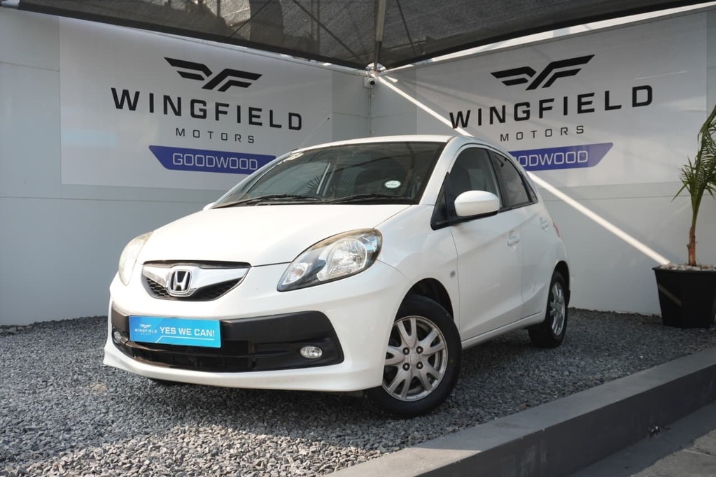 2014 HONDA BRIO, White, 97626Kms, Automatic, Hatchback, Petrol, R114 995, Goodwood