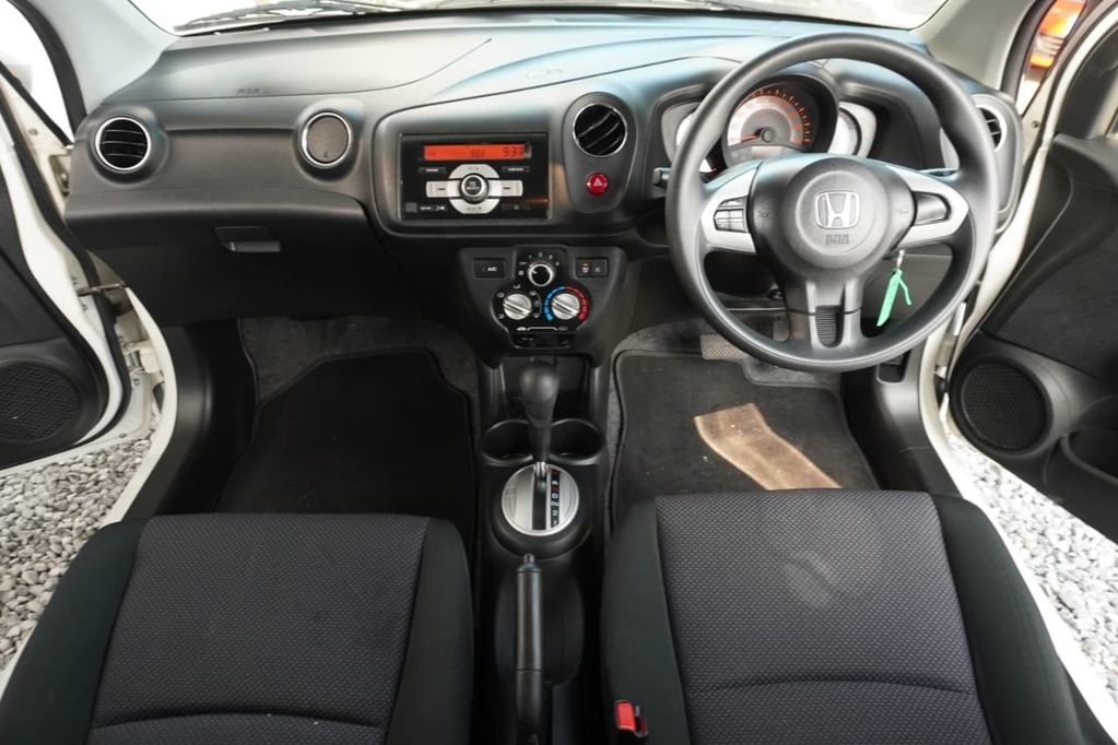 2014 HONDA BRIO, White, 97626Kms, Automatic, Hatchback, Petrol, R114 995, Goodwood