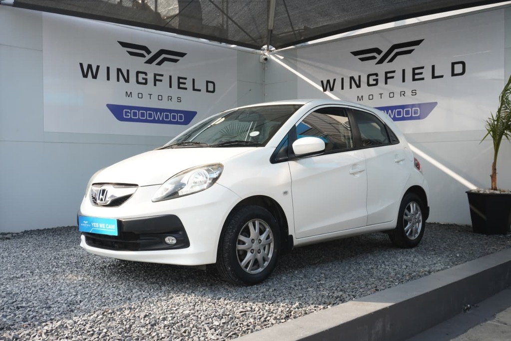 2014 HONDA BRIO, White, 97626Kms, Automatic, Hatchback, Petrol, R114 995, Goodwood