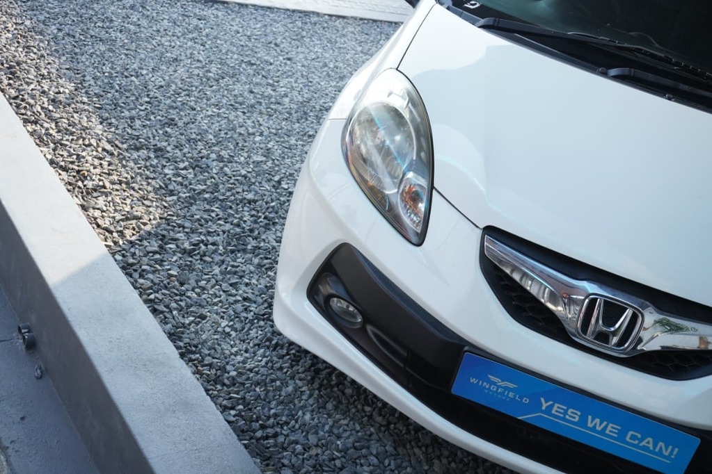2014 HONDA BRIO, White, 97626Kms, Automatic, Hatchback, Petrol, R114 995, Goodwood