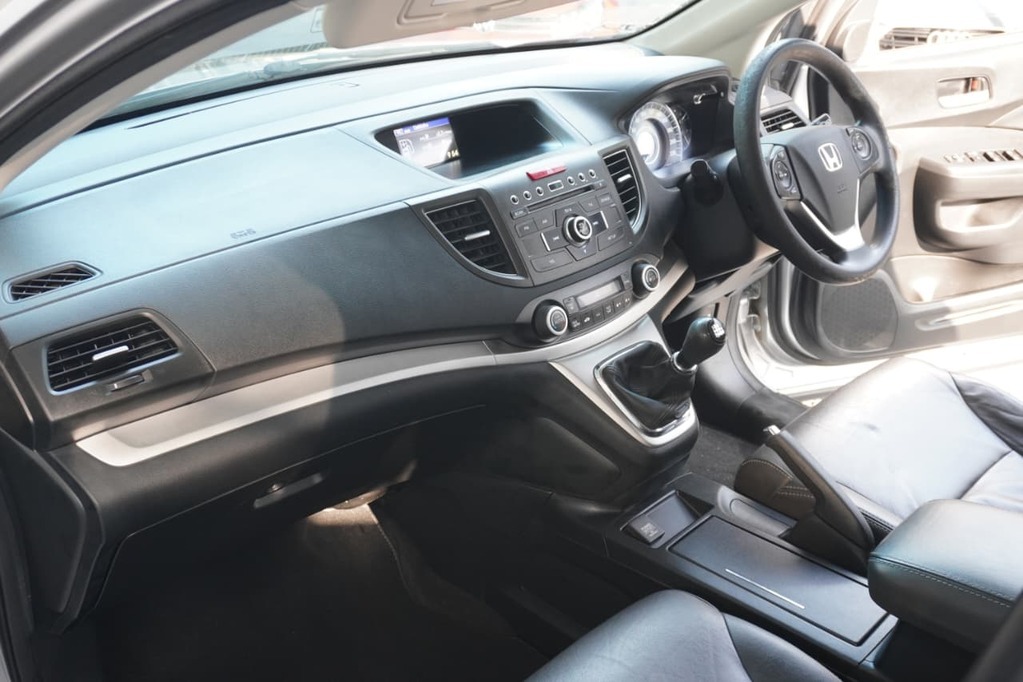 2014 HONDA CRV, Silver, 168783Kms, Manual, SUV, Petrol, R149 995, Goodwood