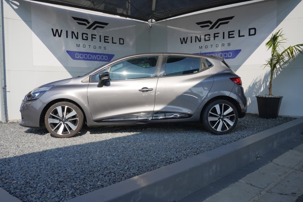 2014 RENAULT CLIO IV, Sea grey, 155833Kms, Manual, Hatchback, Petrol, R114 995, Wingfield Motors Goodwood