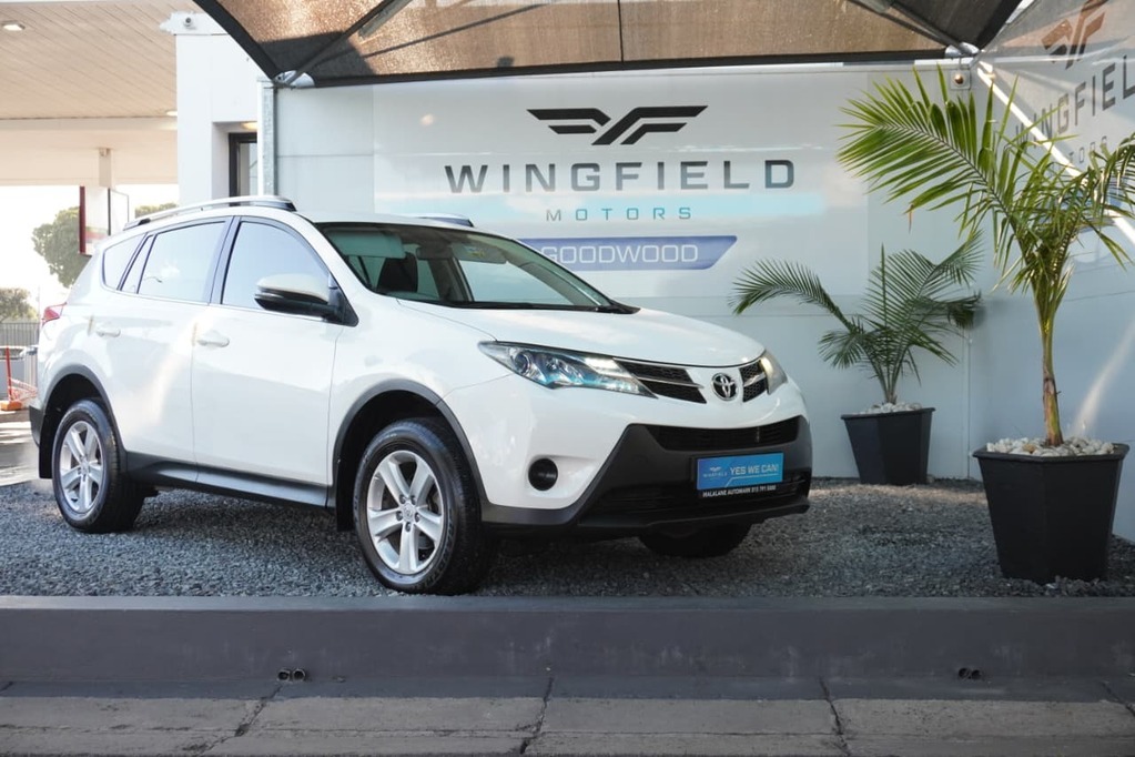 2013 TOYOTA RAV 4, White, 162200Kms, Manual, SUV, Petrol, R179 995, Goodwood