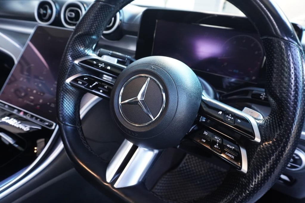 2022 MERCEDES-BENZ C CLASS, Silver, 45381Kms, Automatic, Sedan, Petrol, R679 995, Wingfield Motors Goodwood