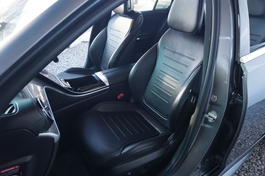 2022 MERCEDES-BENZ C CLASS, Silver, 45381Kms, Automatic, Sedan, Petrol, R679 995, Wingfield Motors Goodwood