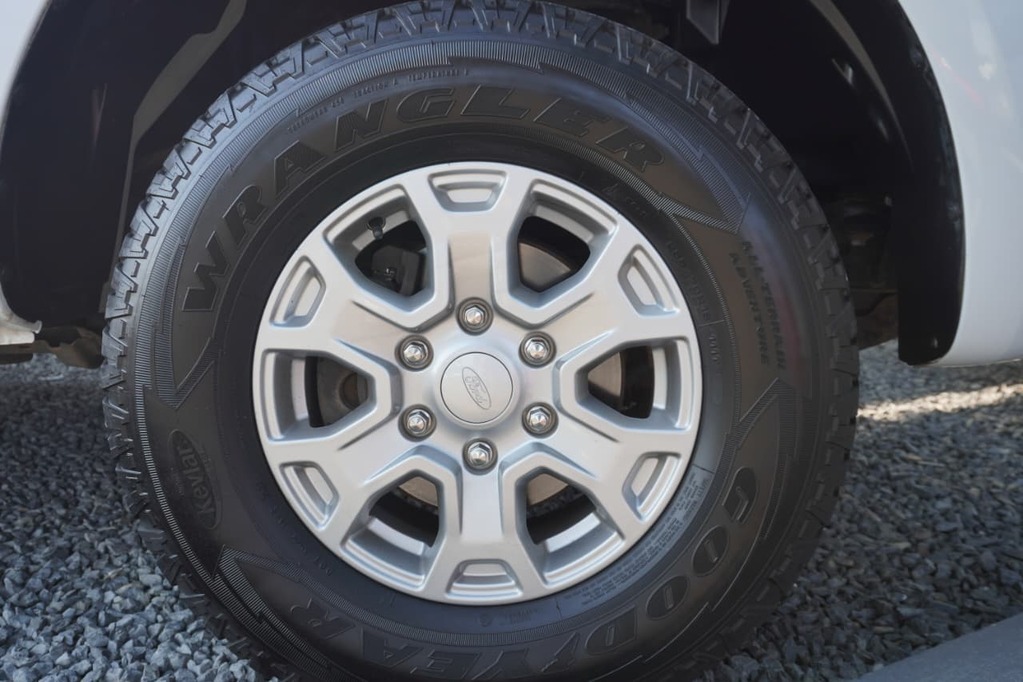 2018 FORD RANGER, White, 101995Kms, Automatic, Bakkie Double Cab, Diesel, R289 995, Wingfield Motors Goodwood
