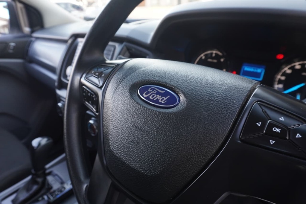 2018 FORD RANGER, White, 101995Kms, Automatic, Bakkie Double Cab, Diesel, R289 995, Wingfield Motors Goodwood