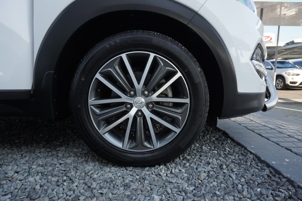 2016 HYUNDAI TUCSON, White, 135781Kms, Automatic, SUV, Petrol, R229 995, Wingfield Motors Goodwood