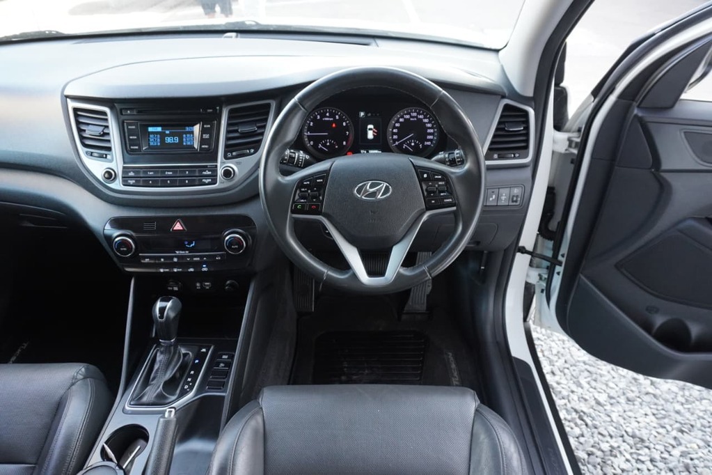 2016 HYUNDAI TUCSON, White, 135781Kms, Automatic, SUV, Petrol, R229 995, Wingfield Motors Goodwood