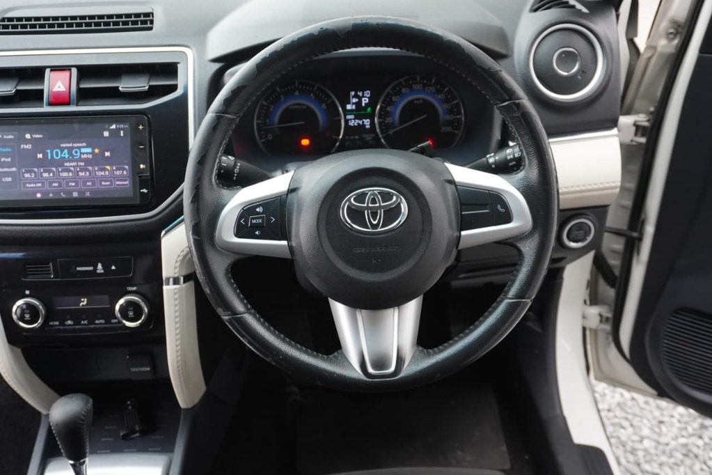 2019 TOYOTA RUSH, White, 122430Kms, Automatic, SUV, Petrol, R219 995, Wingfield Motors Goodwood
