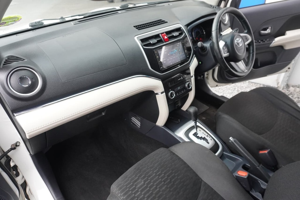2019 TOYOTA RUSH, White, 122430Kms, Automatic, SUV, Petrol, R219 995, Wingfield Motors Goodwood