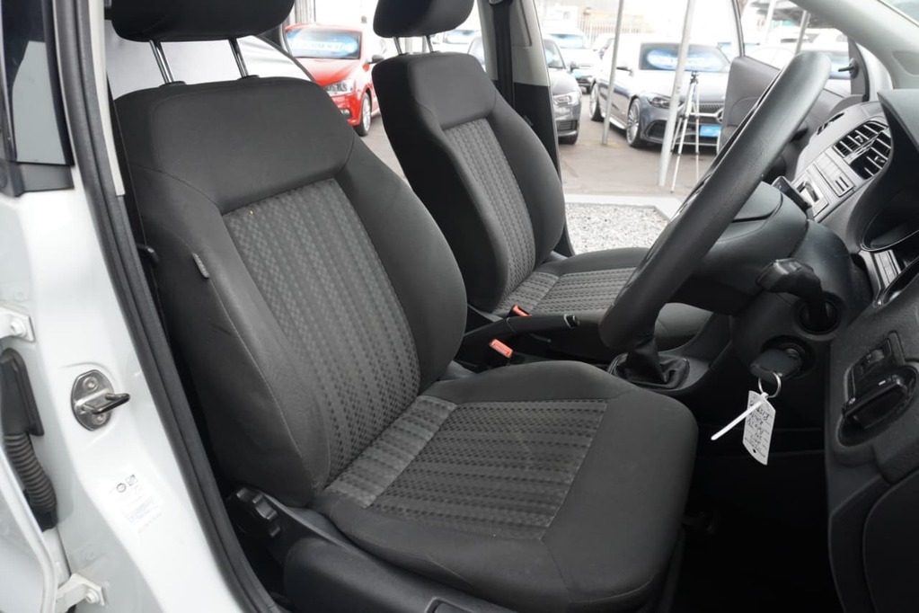 2017 VOLKSWAGEN POLO GP, White, 117354Kms, Manual, Hatchback, Petrol, R159 995, Wingfield Motors Goodwood