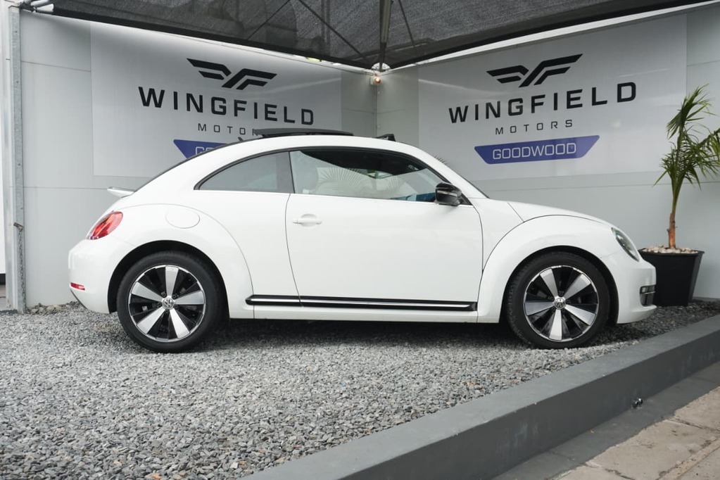 2016 VOLKSWAGEN BEETLE, White, 161808Kms, Automatic, Coupe, Petrol, R229 995, Wingfield Motors Goodwood