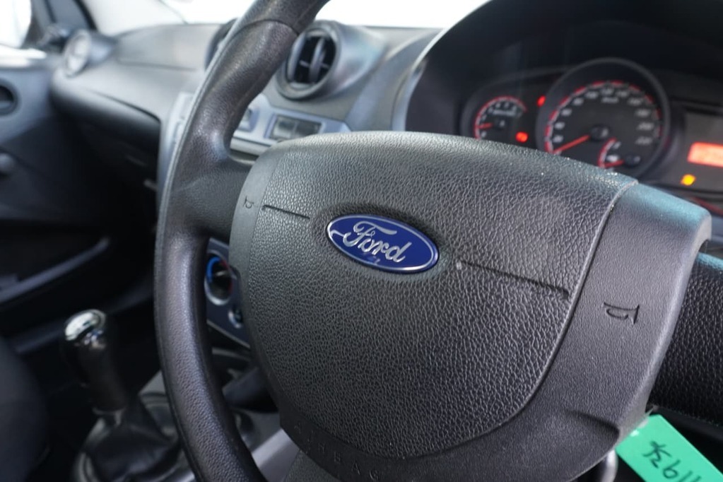2015 FORD FIGO, White, 127442Kms, Manual, Hatchback, Petrol, R95 995, Wingfield Motors Goodwood