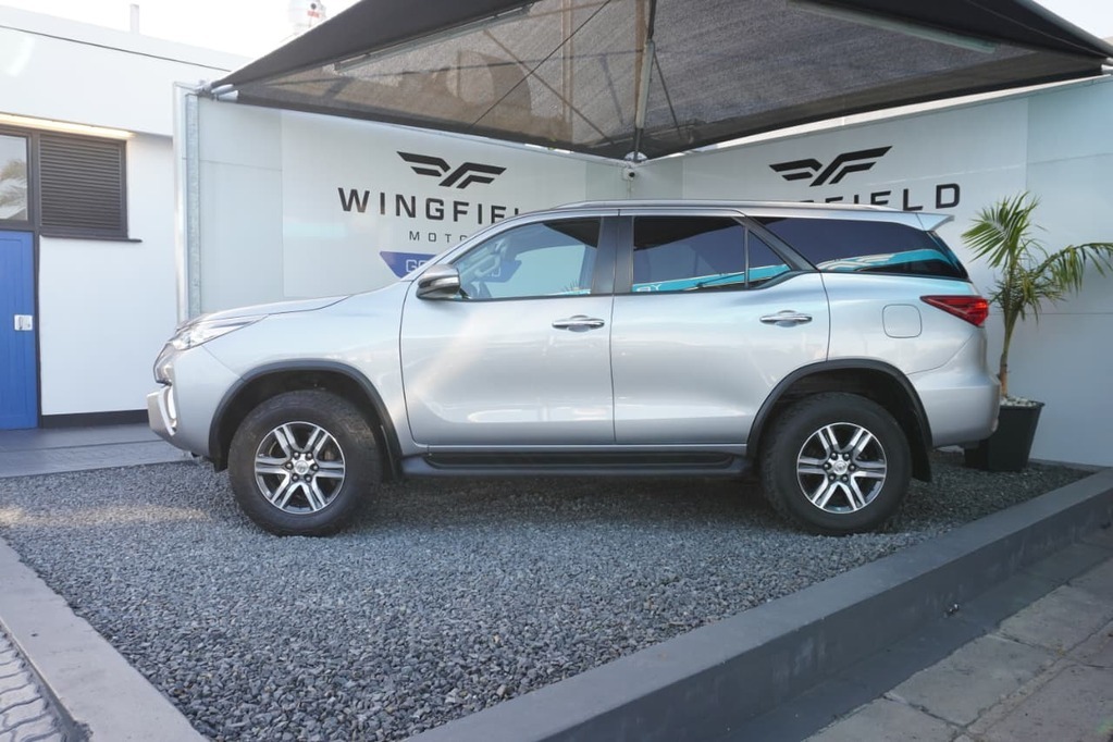 2017 TOYOTA FORTUNER, Silver, 163456Kms, Manual, SUV, Diesel, R369 995, Wingfield Motors Goodwood