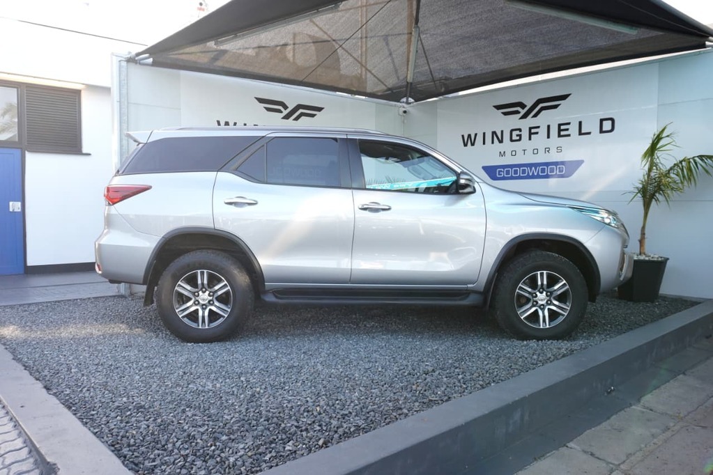 2017 TOYOTA FORTUNER, Silver, 163456Kms, Manual, SUV, Diesel, R369 995, Wingfield Motors Goodwood