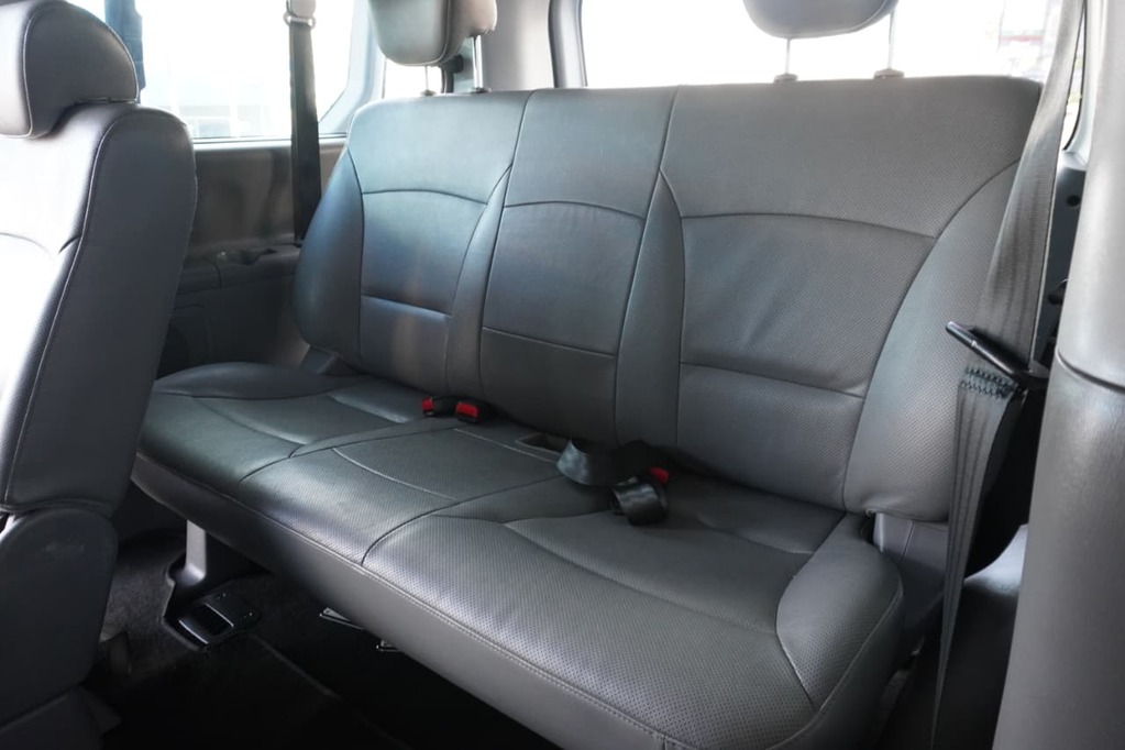 2015 HYUNDAI H-1, White, 109904Kms, Automatic, Commercial, Diesel, R319 995, Wingfield Motors Goodwood
