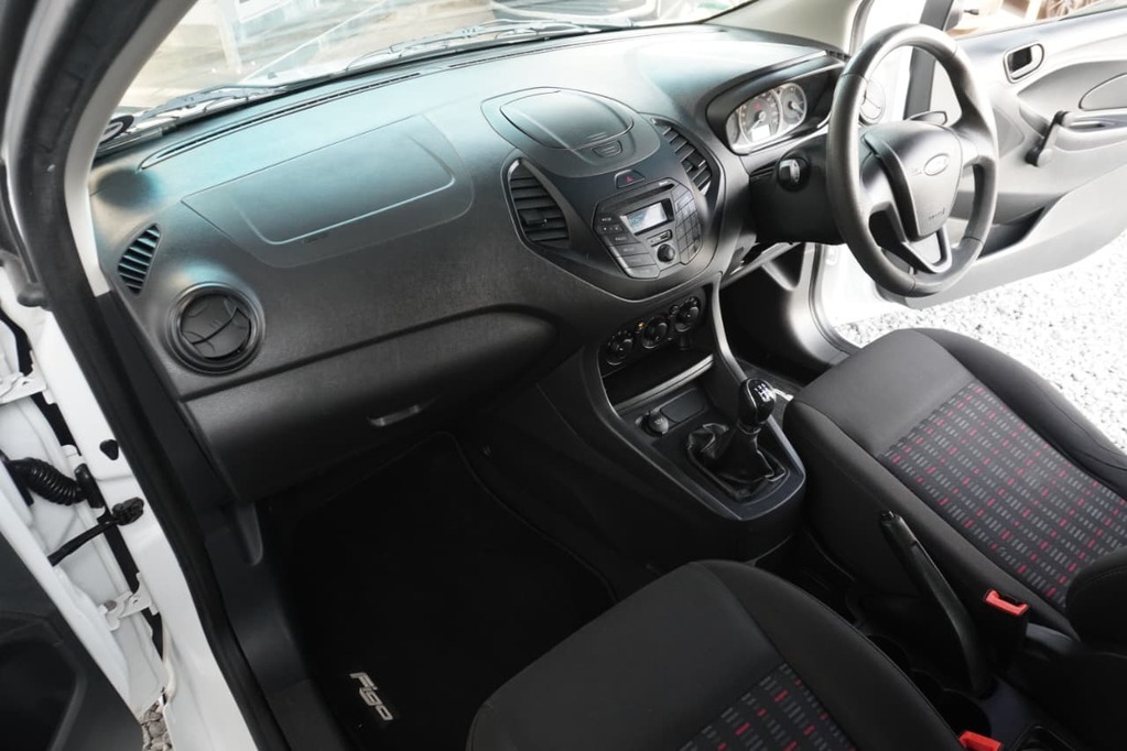 2017 FORD FIGO, White, 108400Kms, Manual, Hatchback, Petrol, R109 995, Wingfield Motors Goodwood