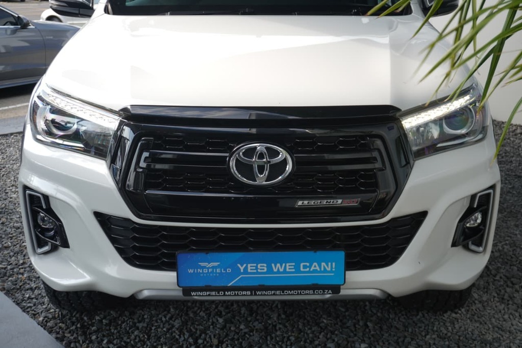 2020 TOYOTA HILUX, White, 133490Kms, Automatic, Bakkie Double Cab, Diesel, R599 995, Wingfield Motors Goodwood