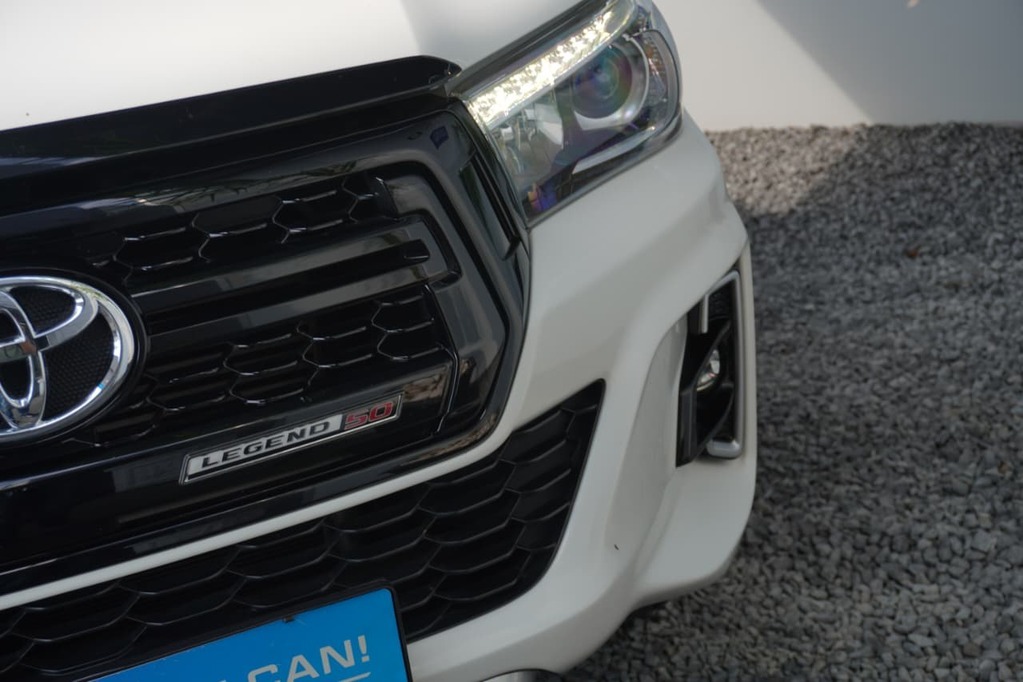 2020 TOYOTA HILUX, White, 133490Kms, Automatic, Bakkie Double Cab, Diesel, R599 995, Wingfield Motors Goodwood