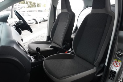 2020 VOLKSWAGEN UP, Silver, 91796Kms, Manual, Hatchback, Petrol, R184 995, Wingfield Motors Goodwood