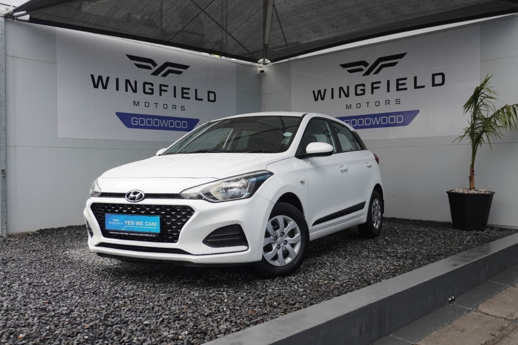 2021 HYUNDAI i20, White, 93293Kms, Manual, Hatchback, Petrol, R179 995, Wingfield Motors Goodwood