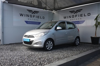2015 HYUNDAI i10, Silver, 66927Kms, Automatic, Hatchback, Petrol, R115 995, Wingfield Motors Goodwood