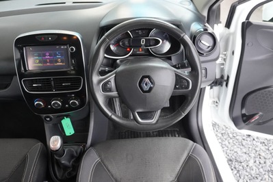 2018 RENAULT CLIO IV, White, 145000Kms, Manual, Hatchback, Petrol, R114 995, Wingfield Motors Goodwood